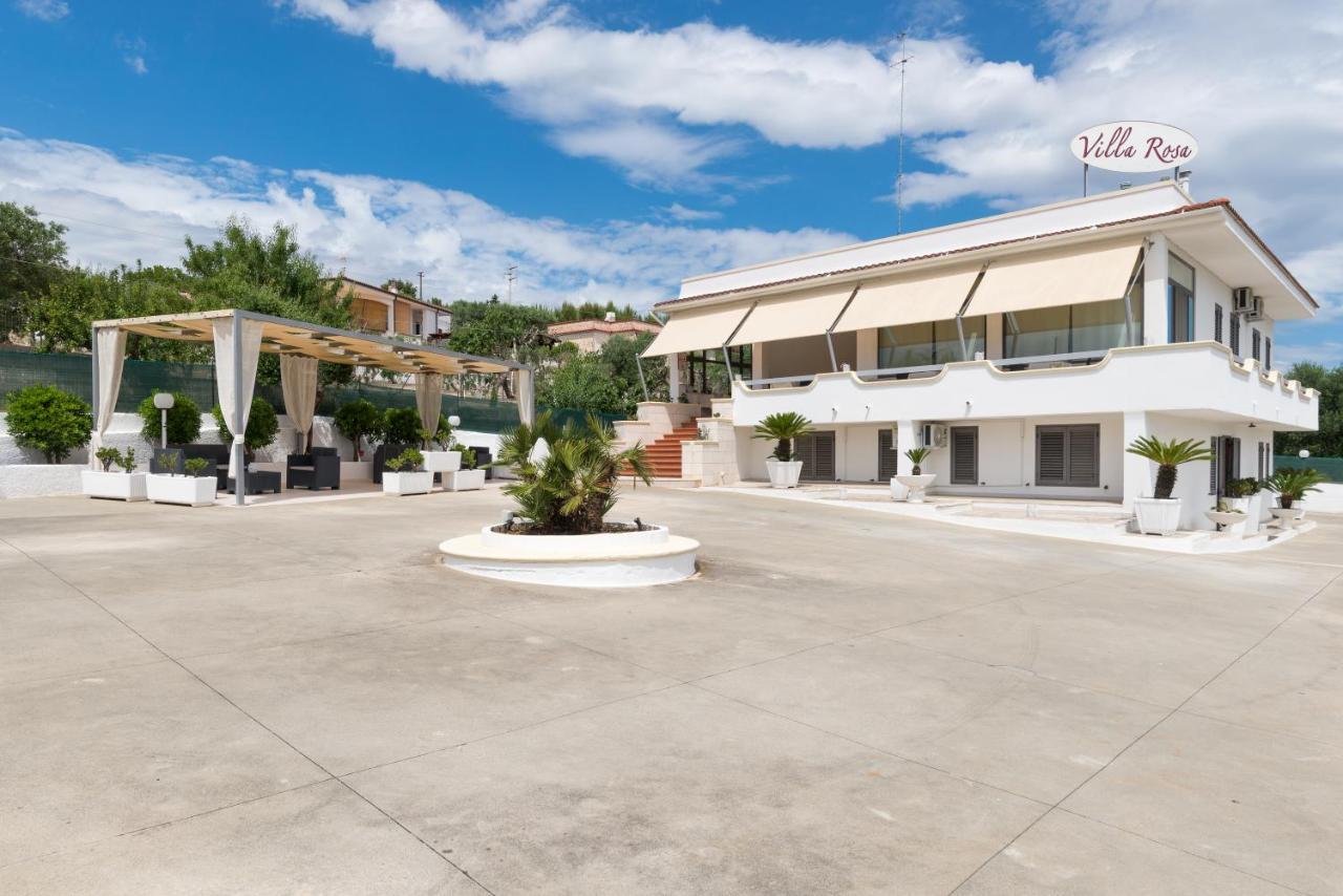 Piccolo Hotel Villa Rosa 오스투니 외부 사진