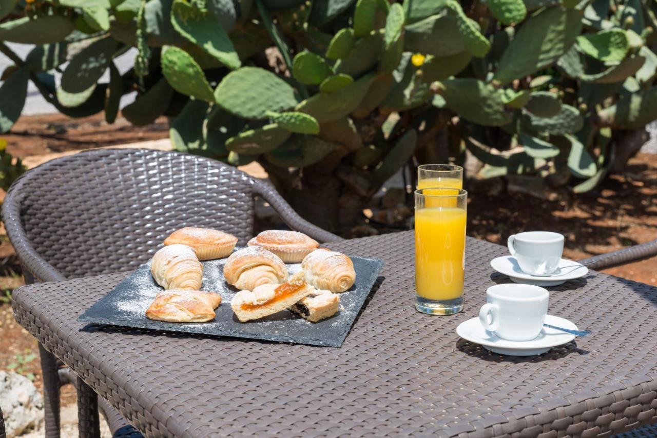 Piccolo Hotel Villa Rosa 오스투니 외부 사진
